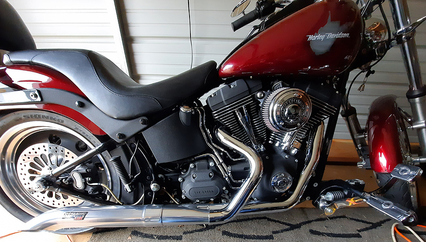 Fat Boy Deuce Chrome Springer.Loud Rumble Tone by Handmo Heritage Slip on Softail Exhaust Mufflers for Harley 1986-2017 Softail Slim Bad Boy 1986-2017 Softail Convertible Deluxe Breakout 